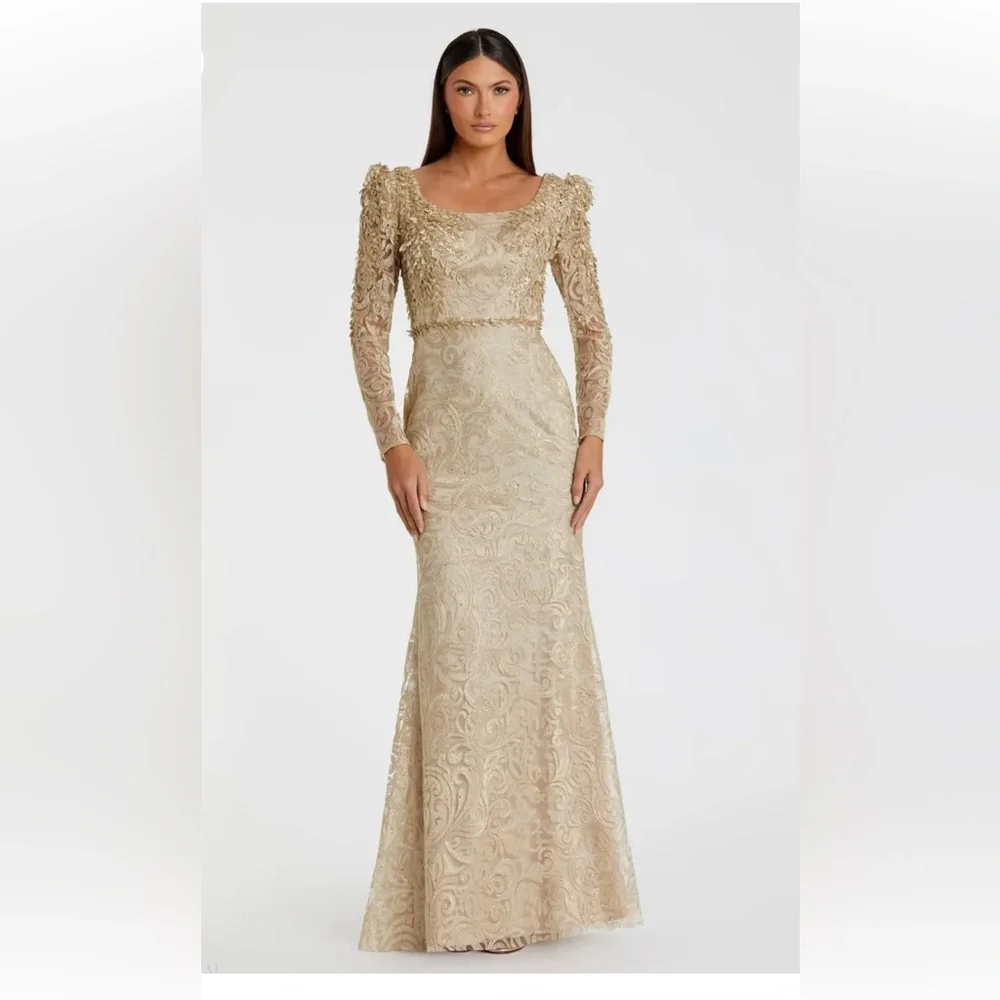 Mac Duggal Gold Embroidered Lace Appliqué Trumpet Gown. Size 10. NWT. - Picture 1 of 7